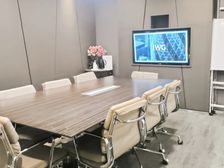雷格斯直租!坡子街华远国际中心10人间 水电网物业全包可短租