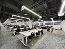 清河地铁口|群英科技园整层2200平四面采光带办公桌可整可分