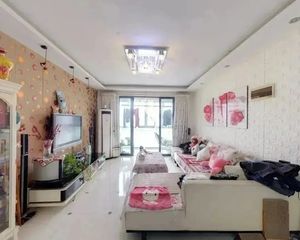 满五年V 1无个税。楼层位置好,前排采光无遮,飞机户型