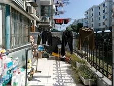 17号线漕盈路地铁口,精装三房,刚需置换必选,采光好诚意出售