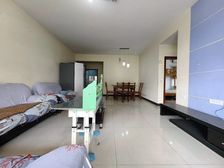 捡趴和!杨家坪步行街 出门轻轨站 中间楼层 低总价 诚心卖