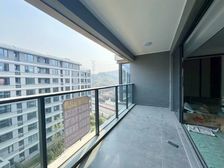 中央公园一环 豪装洋房 中间楼层 朝中庭 龙湖天街旁