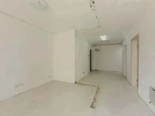 小区一套超低总价的2房 精装2房 南北通透 近地铁 急售