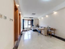 柏林郡非常正气,楼层好、采光佳,让您居住非常舒适!