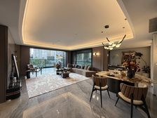 精装四代宅、九龙坡核心区、小区门口三轻轨、出门就是