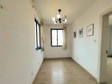 徐泾北城 带电梯 南北通透 近地铁 精装可拎包入住 房龄新