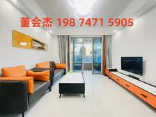 两梯三户,一口价66 ,看山看湖,环境好,近深圳