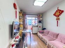新八段、两室通透户型自住精装可以拎包入住价格低