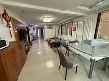 急售 六中 实验对过 三室两卫 榕和佳苑 全名老证带小房