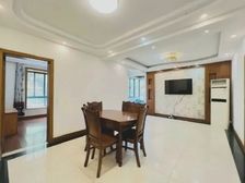 中间楼层 中间位置 看房随时 可拎包入住 价格可谈