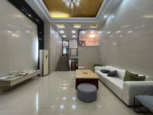 天鹅湾三层大复试装修保养好送家私家电拎包入住!看房方便