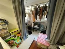 在寂静中品味,在喧闹中生活,此房深情并茂!品质小区