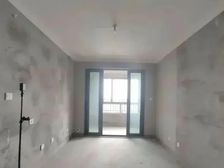 电梯房 蟠龙馨苑 1室1厅 朝南 64平 诚心出售 价格可议