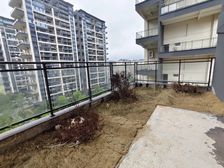 青春里鑫悦府 带花园 四房两厅两卫东边户 中层