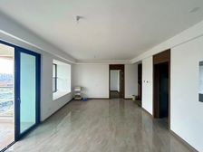 这是精装修 横厅3房2卫 近6号和10号线 仙桃数据谷旁