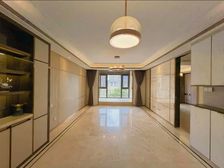 价格您来找我谈,包您满意!尚海湾三期这套两房必卖的,看房方便