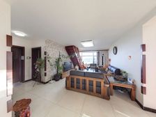 恋日绿岛 5室2厅 158.06平经典复式 看房方便 诚心售