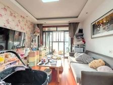 嘉定新城,近地铁,景观房,满五年,正对公园诚心出售