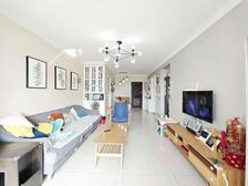 绿地新里香榭丽公馆精装修,可拎包入住,楼层好采光好