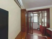 斜土路板块,精装修总价 电梯两房,看房方便有钥匙,诚意出售