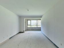 龙湖天越 3室2厅 115平