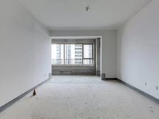 龙湖天越 3室2厅 115平