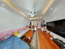 新上边户!全天采光,满五省税房,户型方正!