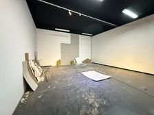 临街整栋可以做展厅办公等业态不限面宽21米有