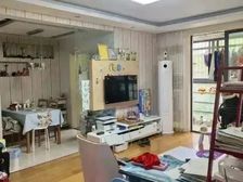 嘉城没有飞机的地方 生活方便交通方便 临公交近地铁