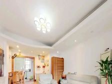 怡园小区 诚心出售 送家私家电送车位 价格可谈 包税南向