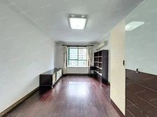 丝庐花语 118.55平2居 南向精装修 拎包入住