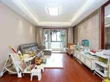 龙湖品质 南北通透大四房 装修 满五v1一 配套齐全