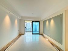 凤天路 青秀阅山三房128万