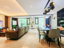 渝北区 万科城哲园 四房 335万