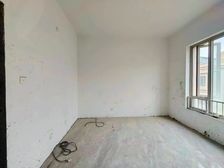 笋盘现世 420万地铁旁别墅 产权清晰 居住密度低 交通便捷