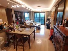 17号地铁盈路站,精装大平层出售,看房有钥匙,万科商业广场