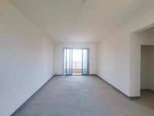 绿地国际博览城博浩 双卫生间 南北通透 商品房 满二 房龄新