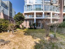 啦 发开商保留房300平临河大花园 四室带车库可停3部车