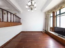 新闵龙头小区新出大户型联排 附赠地下室双车库 送朝南双露台