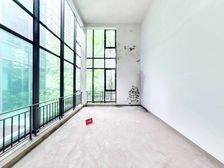 醉便宜的一套 仅要2字头价格划算 半山别野实用面积达2802