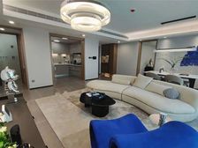 中央公园成熟地段 小区门口就是轻轨 精装现房 得房率高 品质