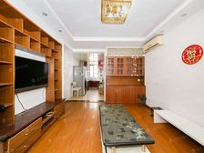 新上(绿梅二村钥匙房)中心位置3楼 看房方便 业主诚心出售