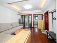 新上笋盘! 小区中心位置,产调清晰,看房有钥匙