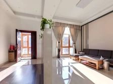 保利海棠湾联排别墅 精装 送40平小院 送车库 随时看房