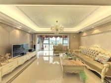 东海 湾 雅园 中层 精装大三房证满 拎包住 看房方便 急售