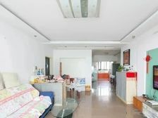 业主新房已经买好 降级急售 步行到地铁口500m 全天采光