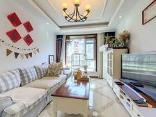 全明格局!!户型方正!!业主急出售大降价!!