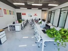 业主直租丨绿地170平米精装修带家具丨双面采光丨侨商丨地铁口