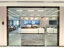 南山科技园 深圳湾科技生态园800平 高层看海 全套家私