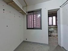 临地铁 楼龄新 南北通透 精装好房 产权清晰 交通便捷